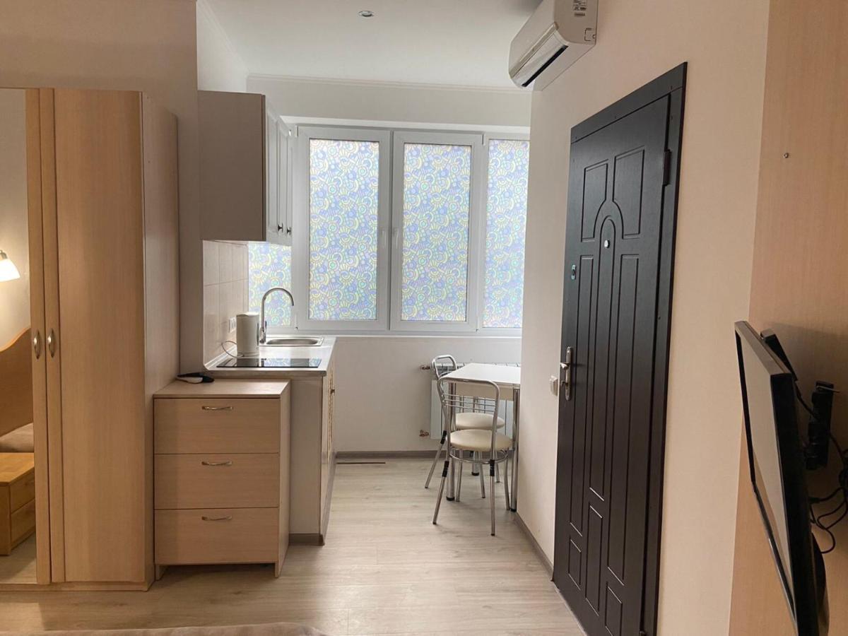 Apartment Mala Zhytomyrska 16 Kiev Buitenkant foto
