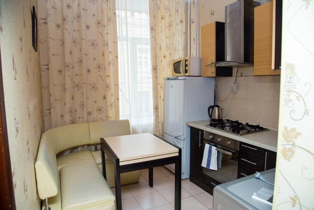 Apartment Mala Zhytomyrska 16 Kiev Buitenkant foto