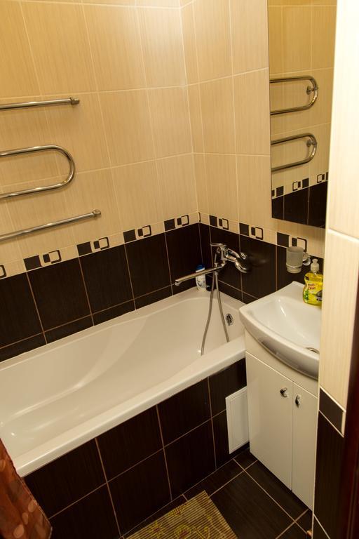 Apartment Mala Zhytomyrska 16 Kiev Buitenkant foto