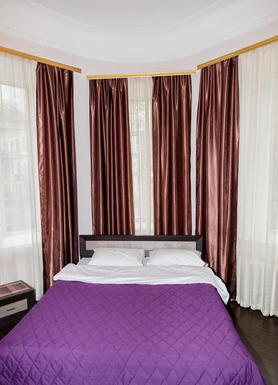 Apartment Mala Zhytomyrska 16 Kiev Buitenkant foto