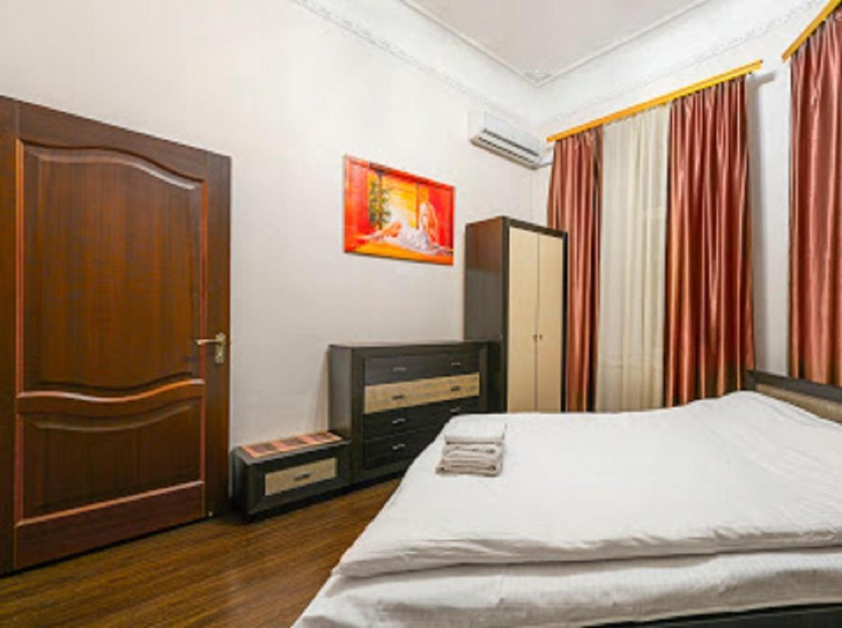 Apartment Mala Zhytomyrska 16 Kiev Buitenkant foto